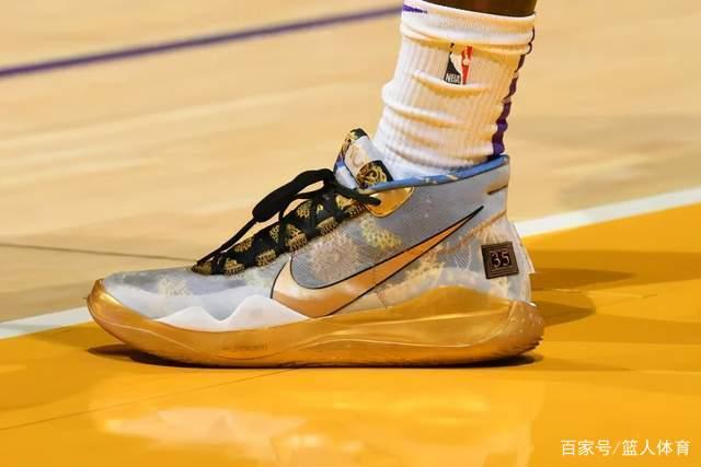 恩昆库被推荐给巴萨，球员希望离队&蓝军愿意放行