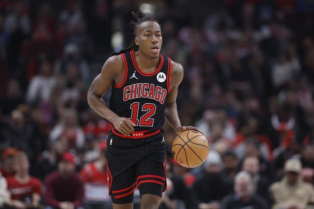 赵继伟15+8+7林葳空砍24分 辽宁送同曦3连败